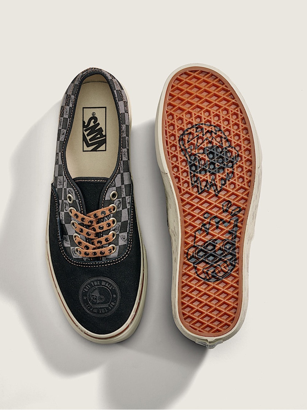 NWT Vans Authentic x Space Molly Limited Edition Black/Gray Check Canvas M5 W6.5 - Picture 4 of 16